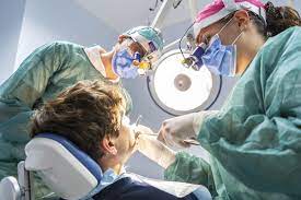  Who Performs Oral Surgery